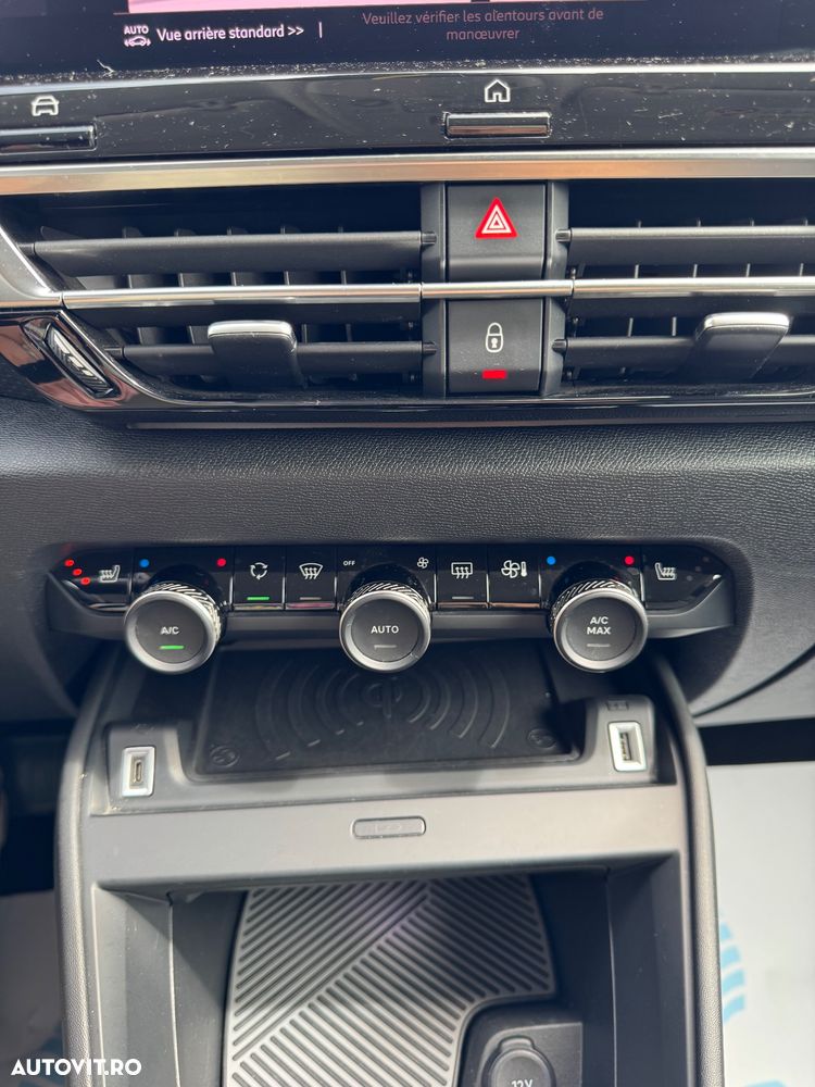 Citroën C4 BlueHDi 130 Stop&Start EAT8 SHINE - 32