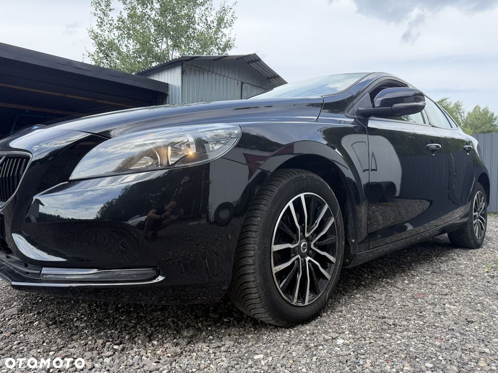 Volvo V40 - 1