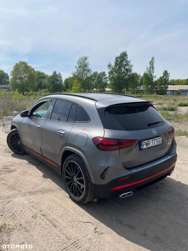 Mercedes-Benz GLA 250 4-Matic AMG Line - 8