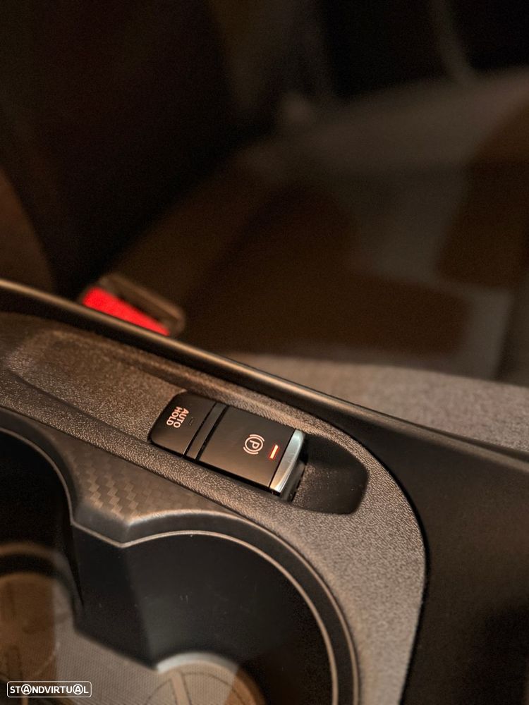 Nissan Juke 1.0 DIG-T Acenta DCT - 35