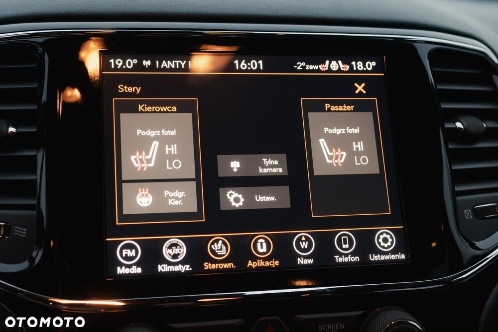 Jeep Grand Cherokee - 18