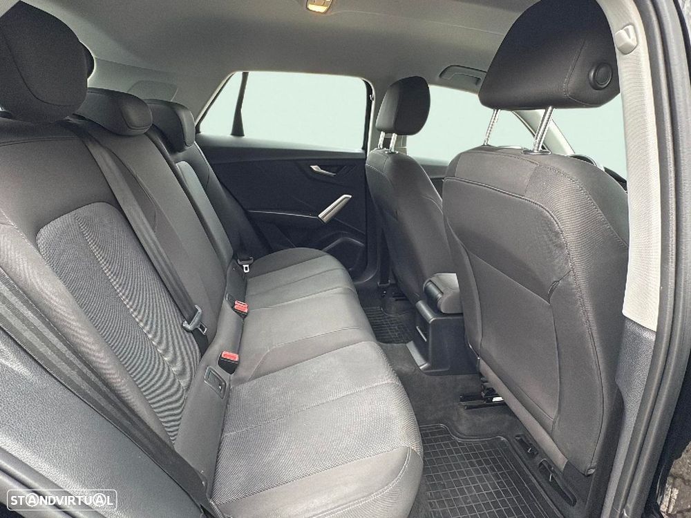 Audi Q2 30 TDI S tronic - 16