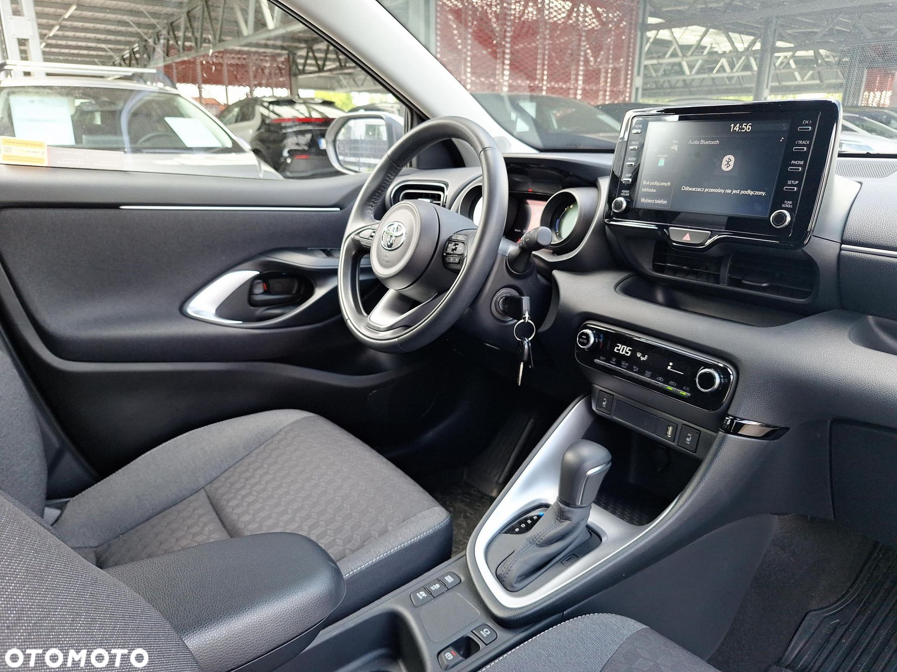 Toyota Yaris - 13