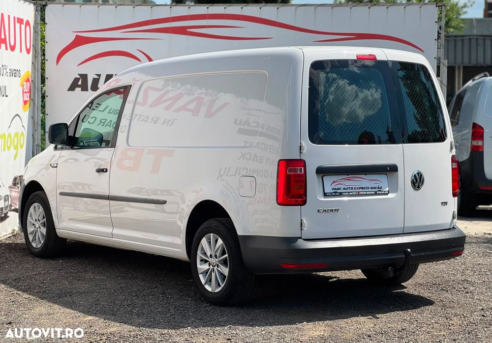 Volkswagen Caddy Maxi - 4