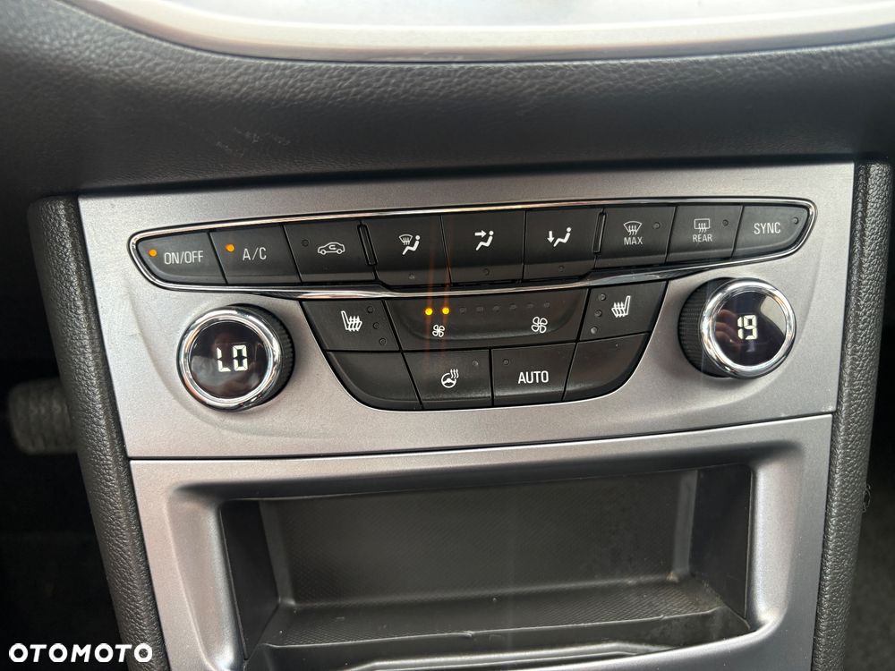 Opel Astra - 22