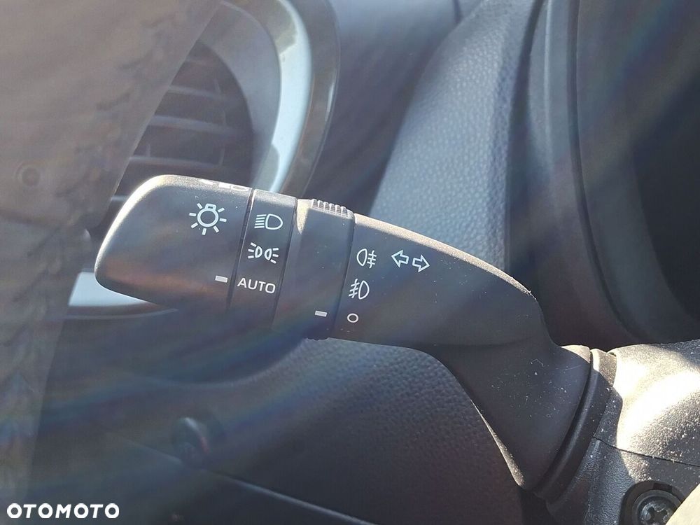 Toyota Aygo X 1.0 VVT-i Style CVT - 26