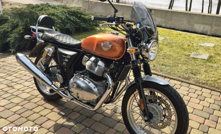 Royal Enfield Interceptor - 10