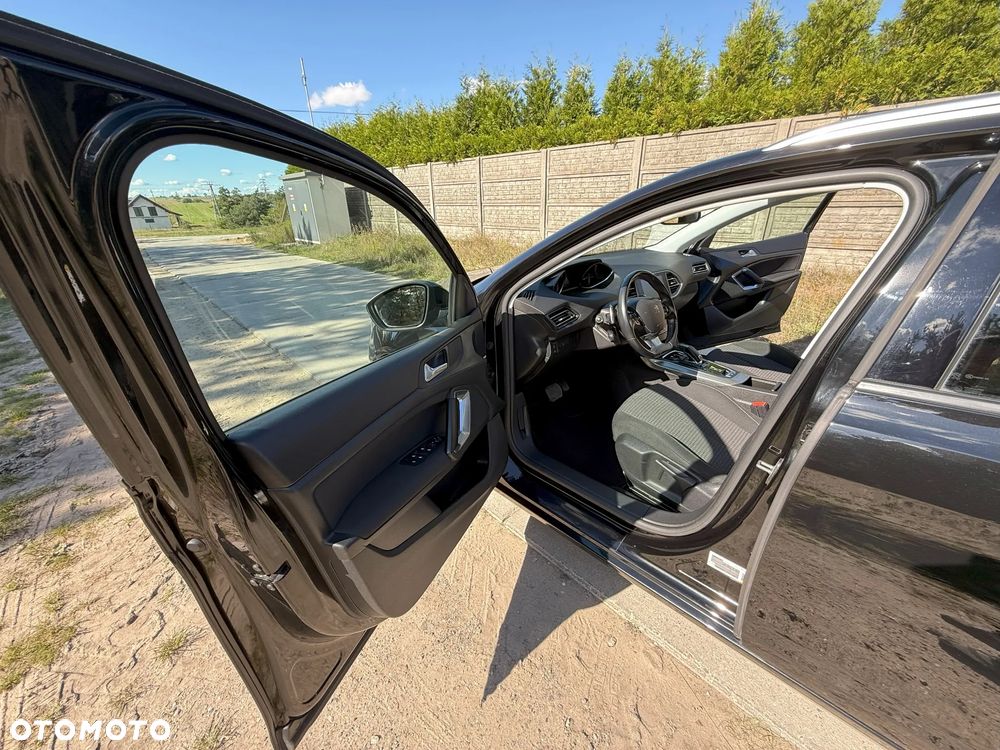 Peugeot 308 SW 1.5 BlueHDi Allure Pack S&S EAT8 - 7