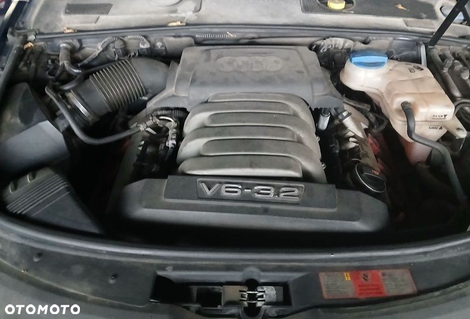 Silnik benzynowy V6 AUK Audi A4 B7 A6 C6 A8 D3 3.2 FSI 256KM - 1