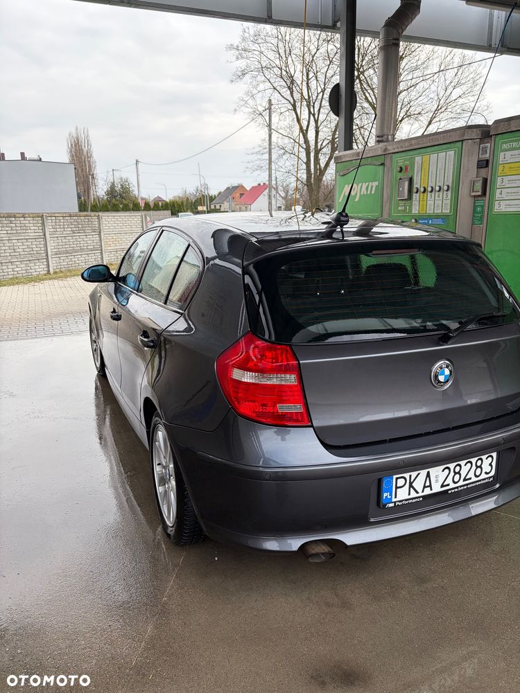 BMW Seria 1 118d - 9