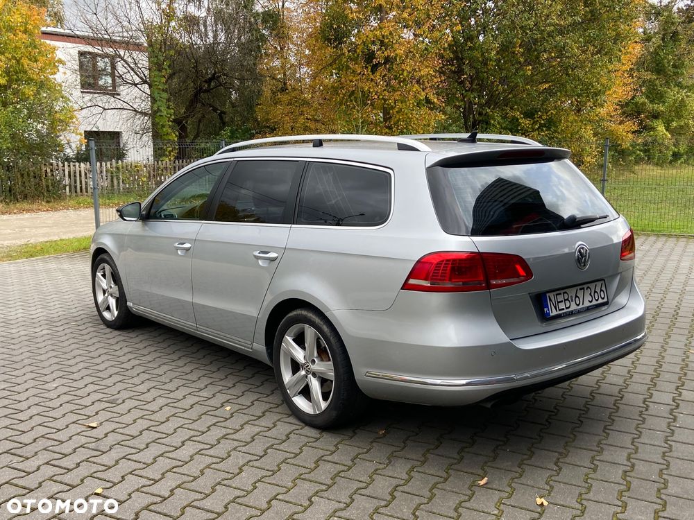 Volkswagen Passat 2.0 TDI Highline DSG - 4