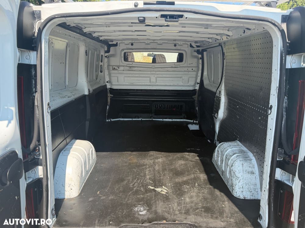 Renault Trafic Combi L2H1 7+1 Expression - 9