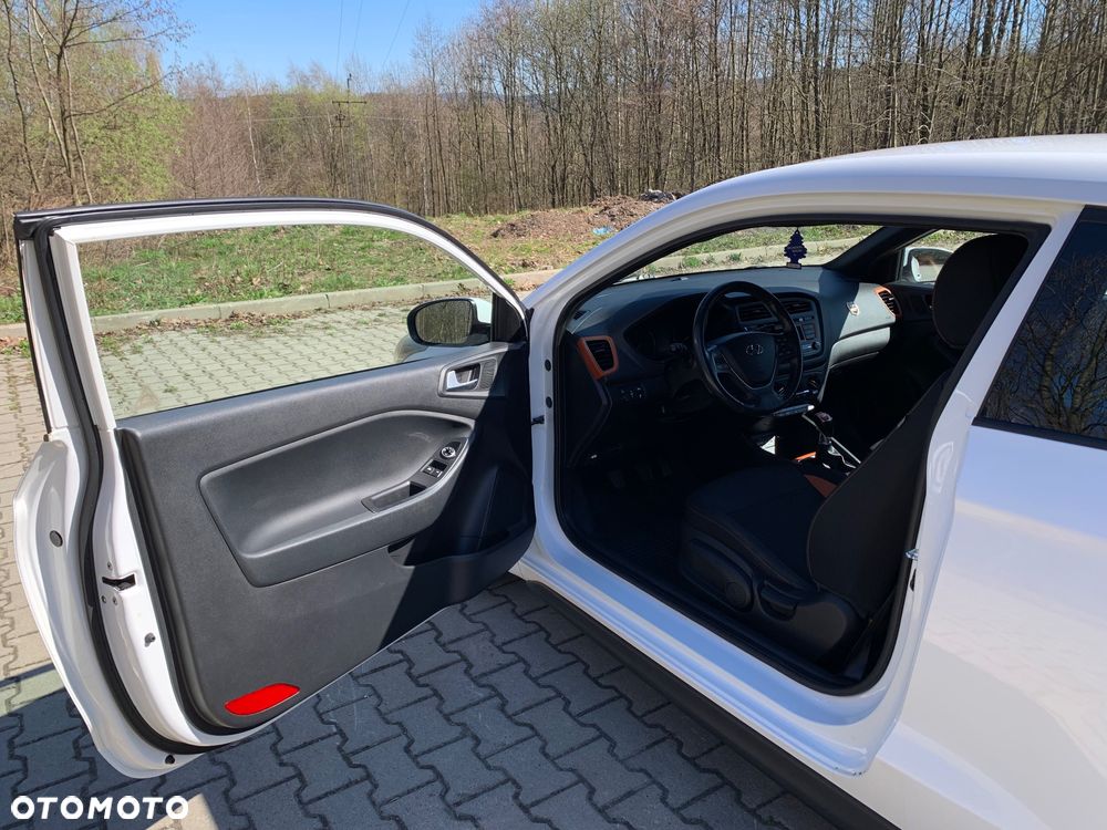 Hyundai i20 - 9