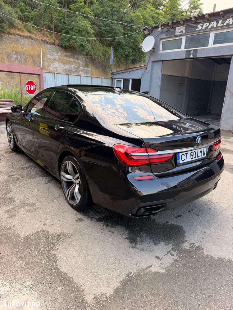 BMW Seria 7 730d xDrive - 9