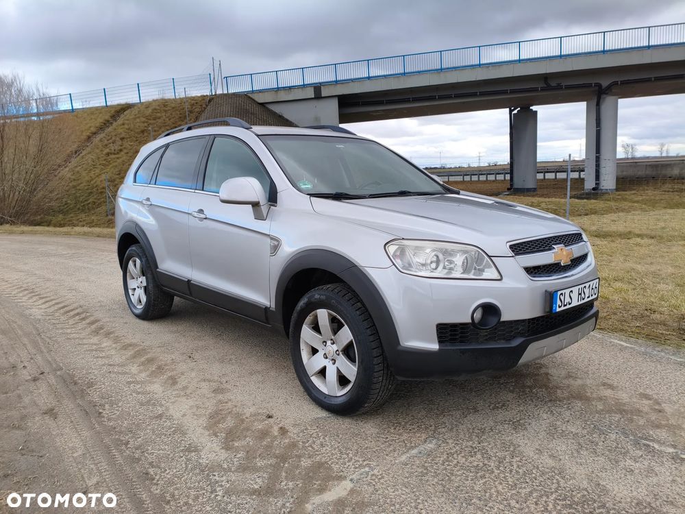 Chevrolet Captiva 2.4 2WD 7 Sitzer LS - 1