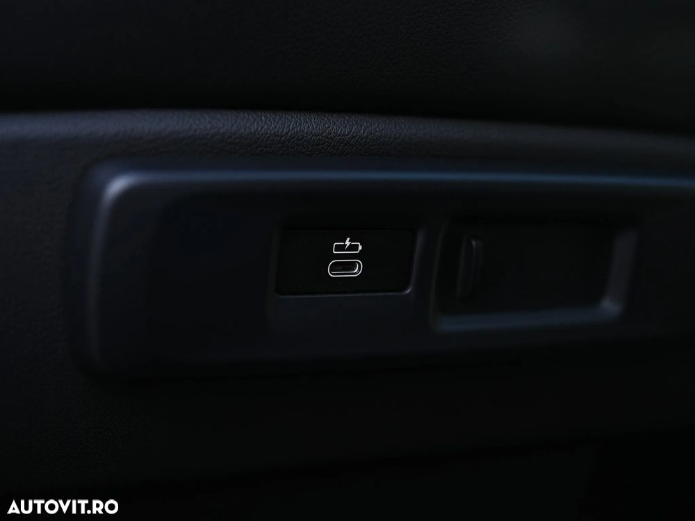 BMW X5 xDrive45e - 34