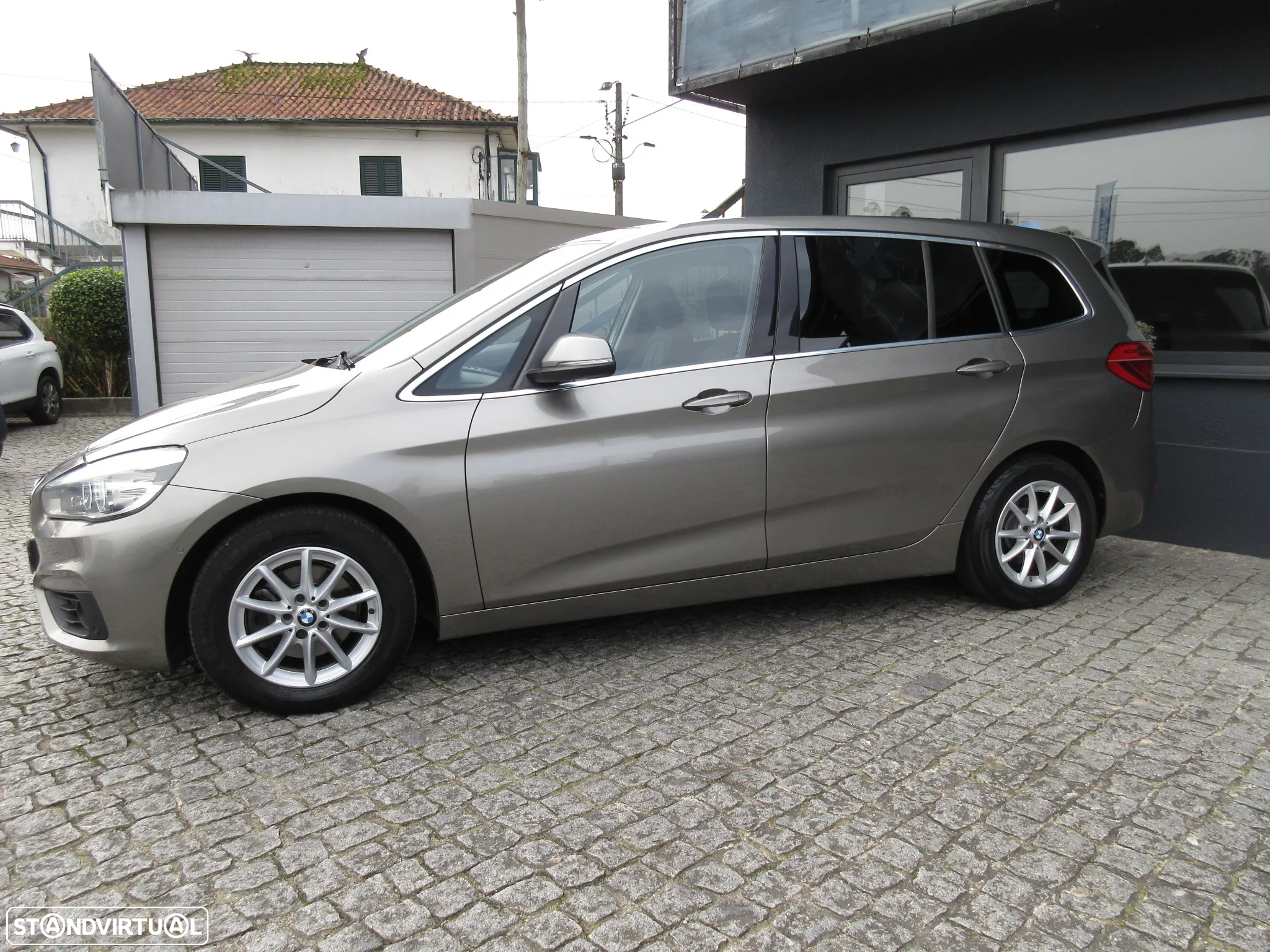 BMW 216 Gran Tourer d Advantage Auto - 6