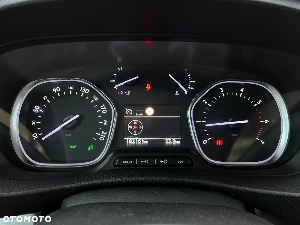 Citroën SpaceTourer - 23