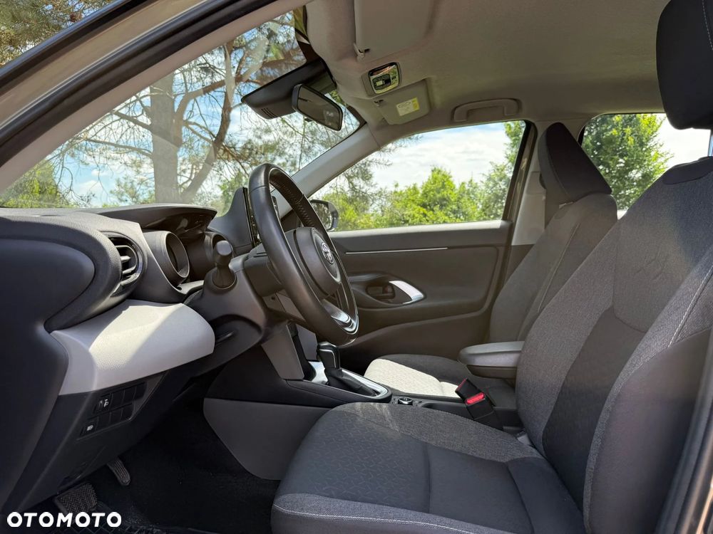 Toyota Yaris Cross - 19