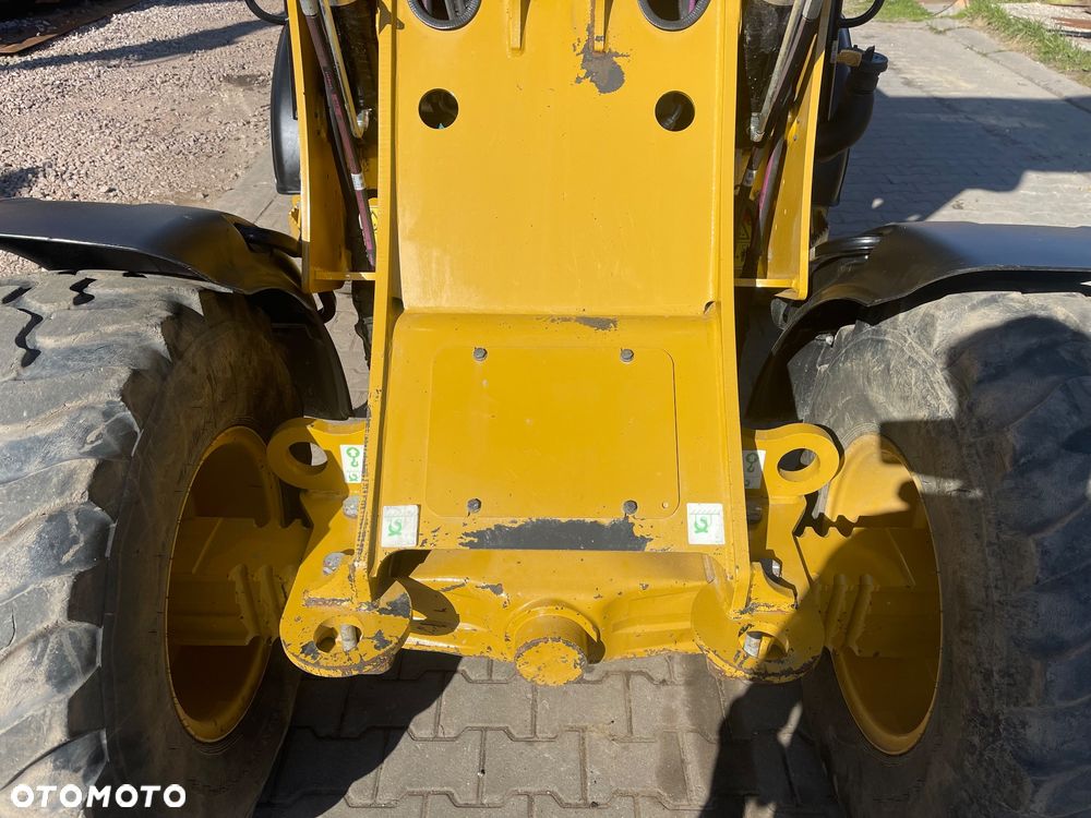 Caterpillar 906 M - 12