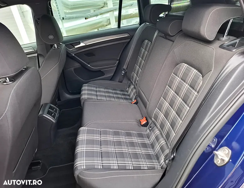 Volkswagen Golf Variant GTD 2.0 TDI SCR DSG - 15