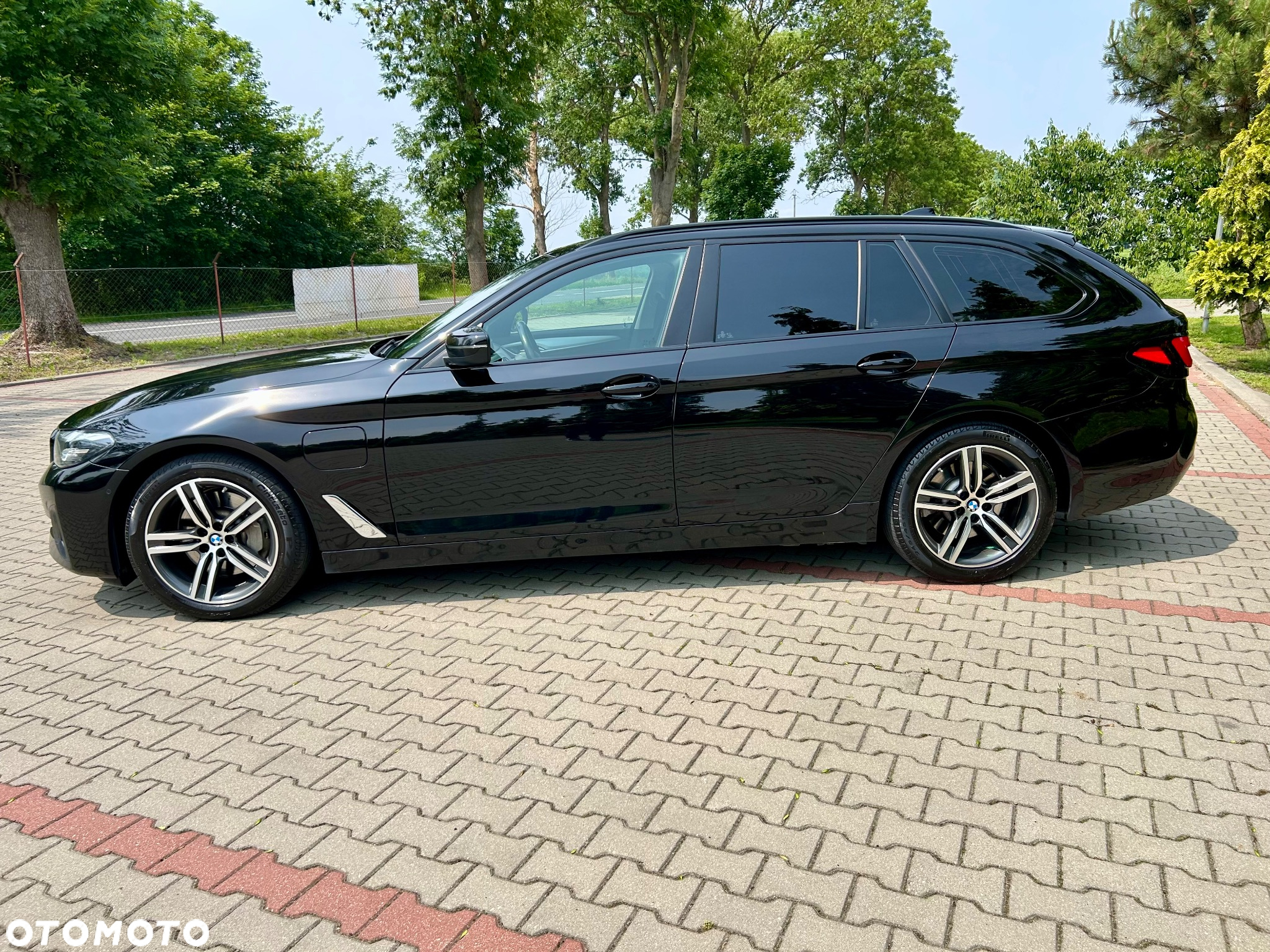 BMW Seria 5 - 13