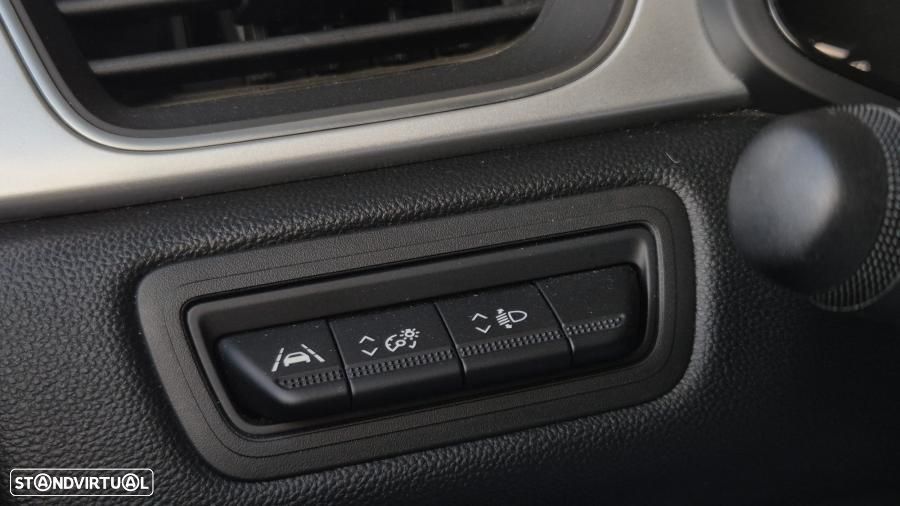 Renault Captur 1.0 TCe Evolution - 27