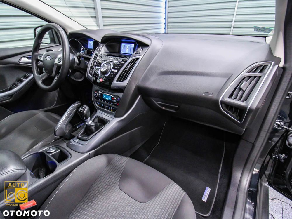 Ford Focus 1.6 EcoBoost Titanium - 9