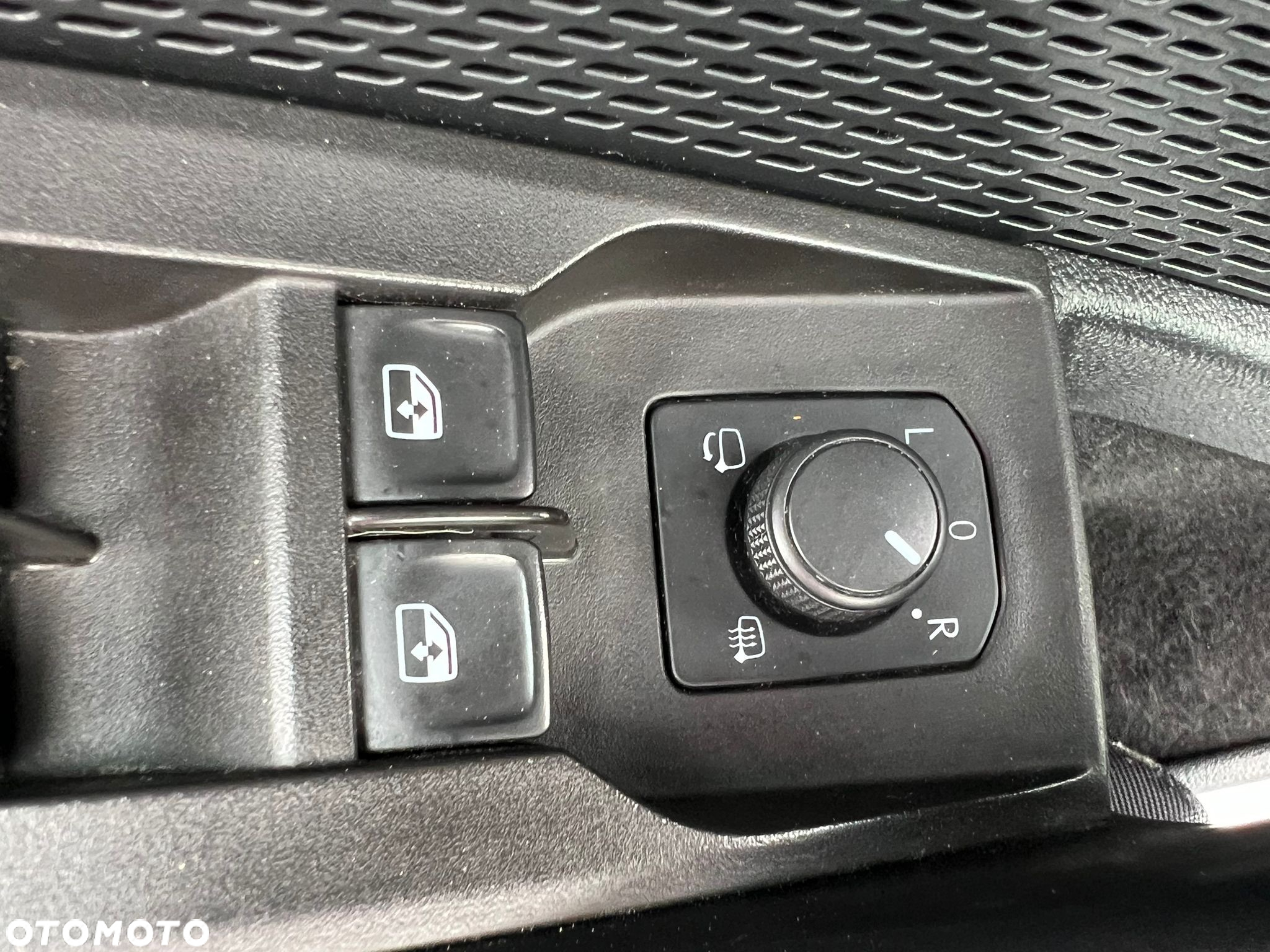 Skoda Octavia 2.0 TDI Business DSG - 19
