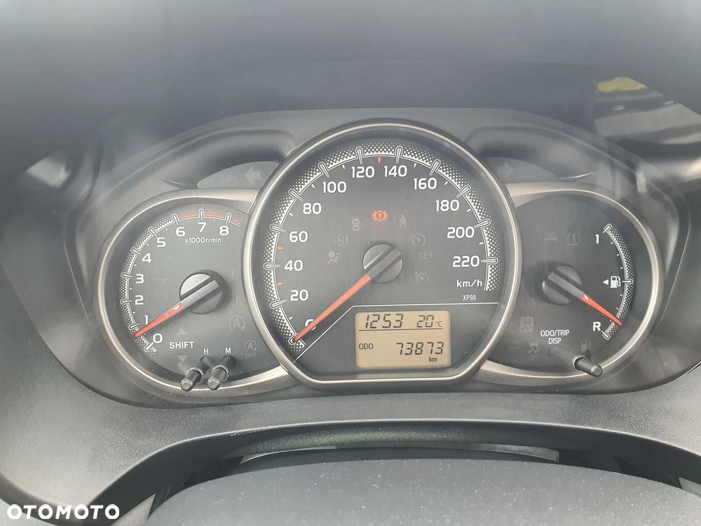 Toyota Yaris 1.33 VVT-i Comfort - 15