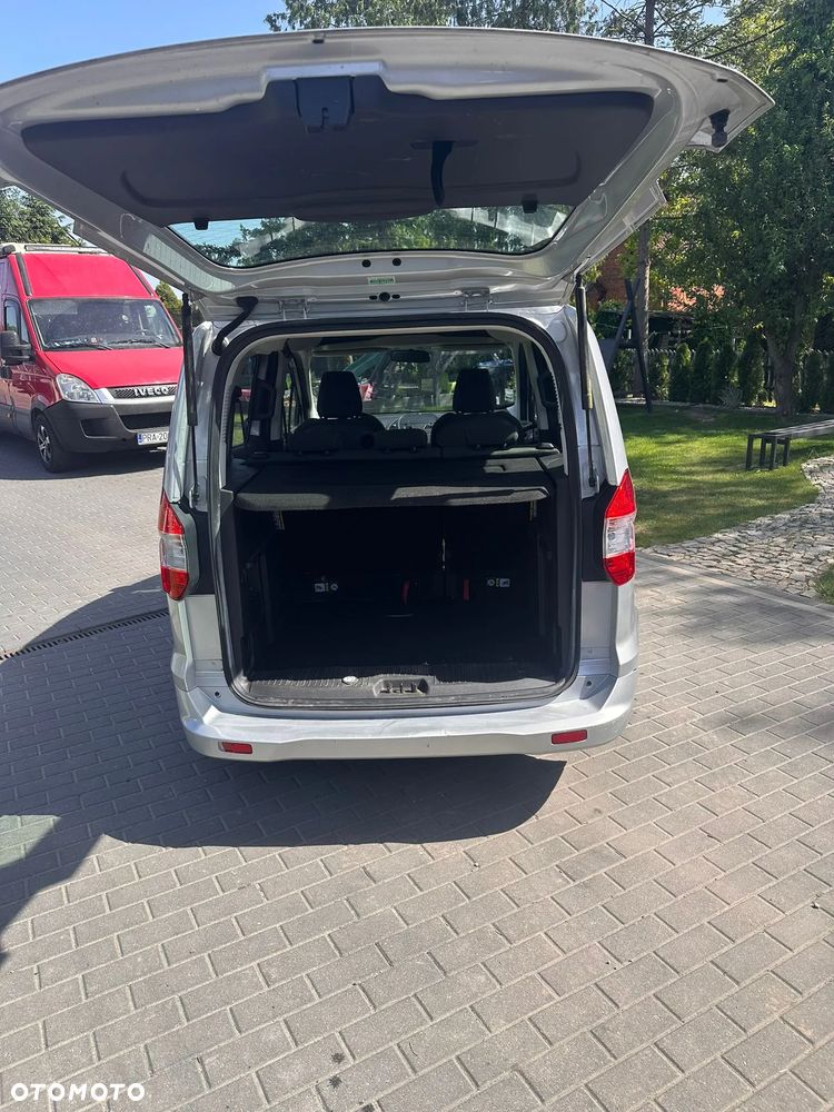 Ford Tourneo Courier 1.0 EcoBoost Trend - 8