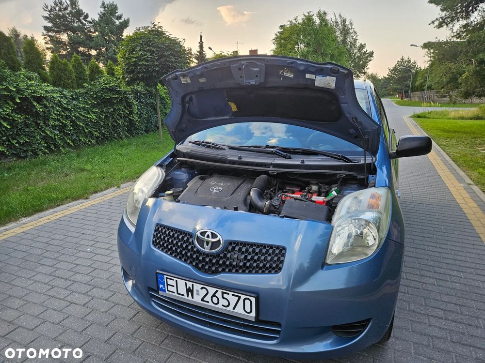 Toyota Yaris - 19