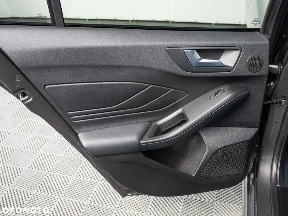 Ford Focus 2.3 EcoBoost ST X - 24