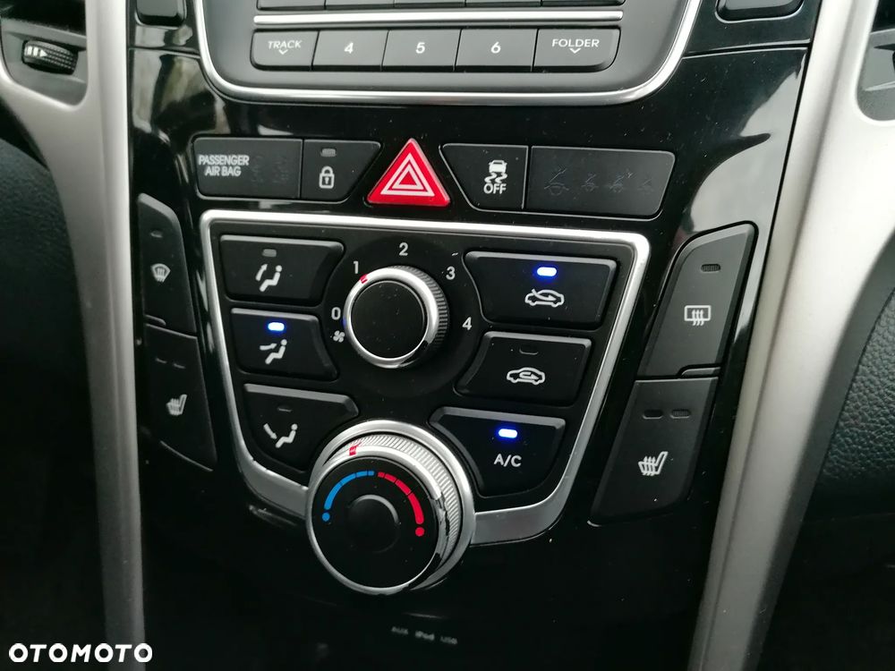 Hyundai i30 1.4 Comfort - 22