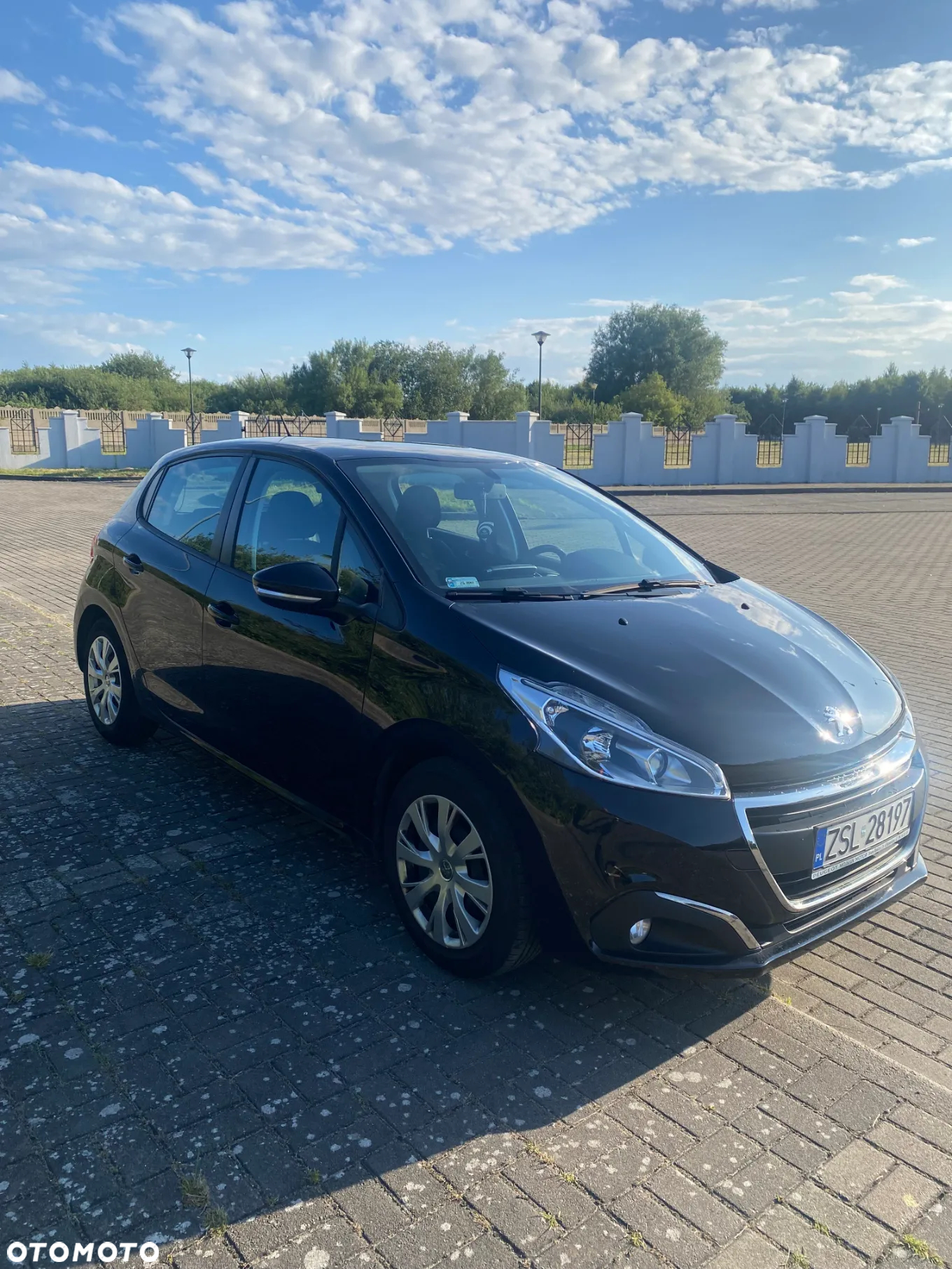 Peugeot 208 1.2 PureTech Allure - 10