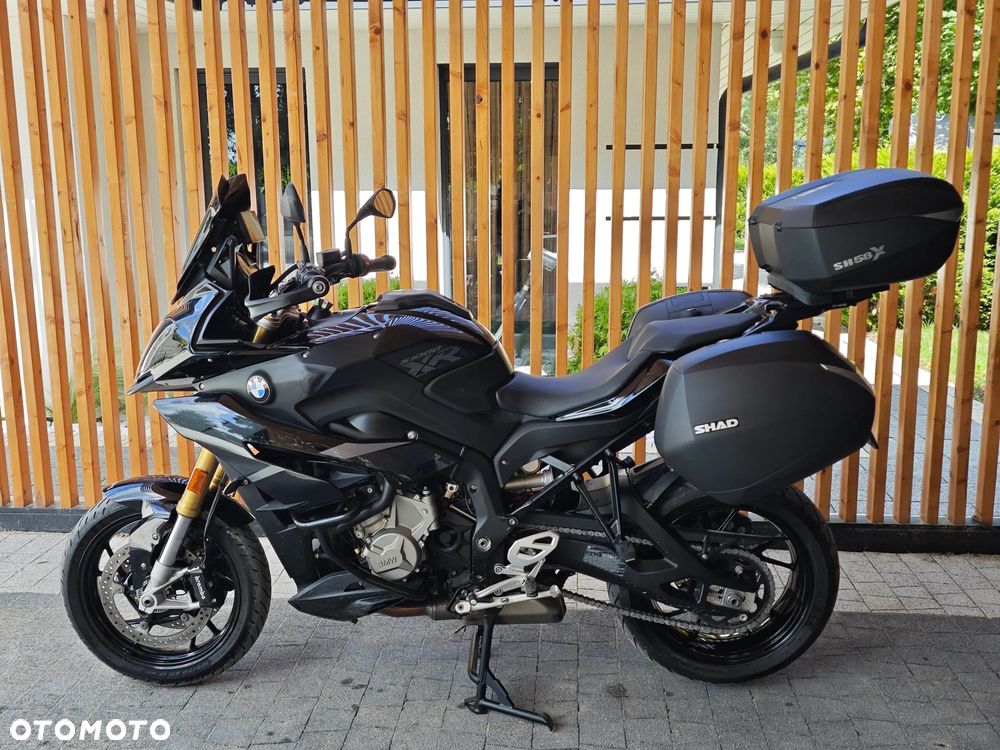 BMW XR - 16