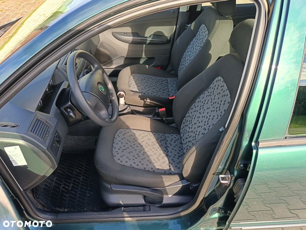 Skoda Fabia 1.4 16V Style Edition - 13