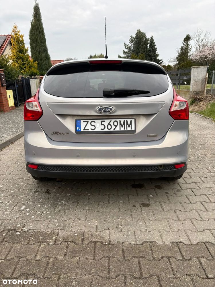 Ford Focus 1.6 TDCi DPF Titanium - 5