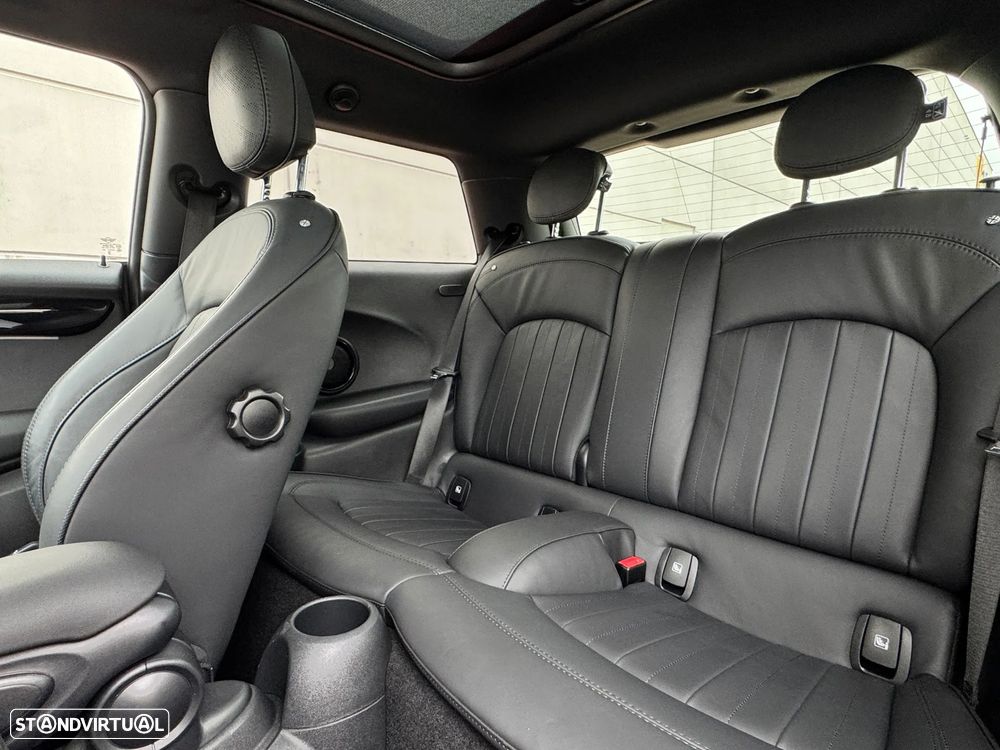 MINI 3 Portas John Cooper Works Plus Auto Desportiva - 15