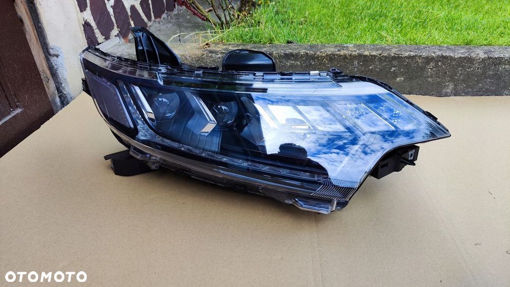Mitsubishi Outlander Lift 19-24 Lampa Przód FULL LED Lewa Prawa 1 szt. Europa - 4