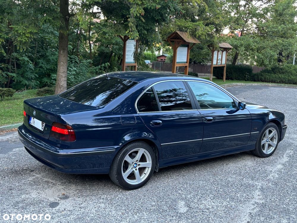 BMW Seria 5 - 21