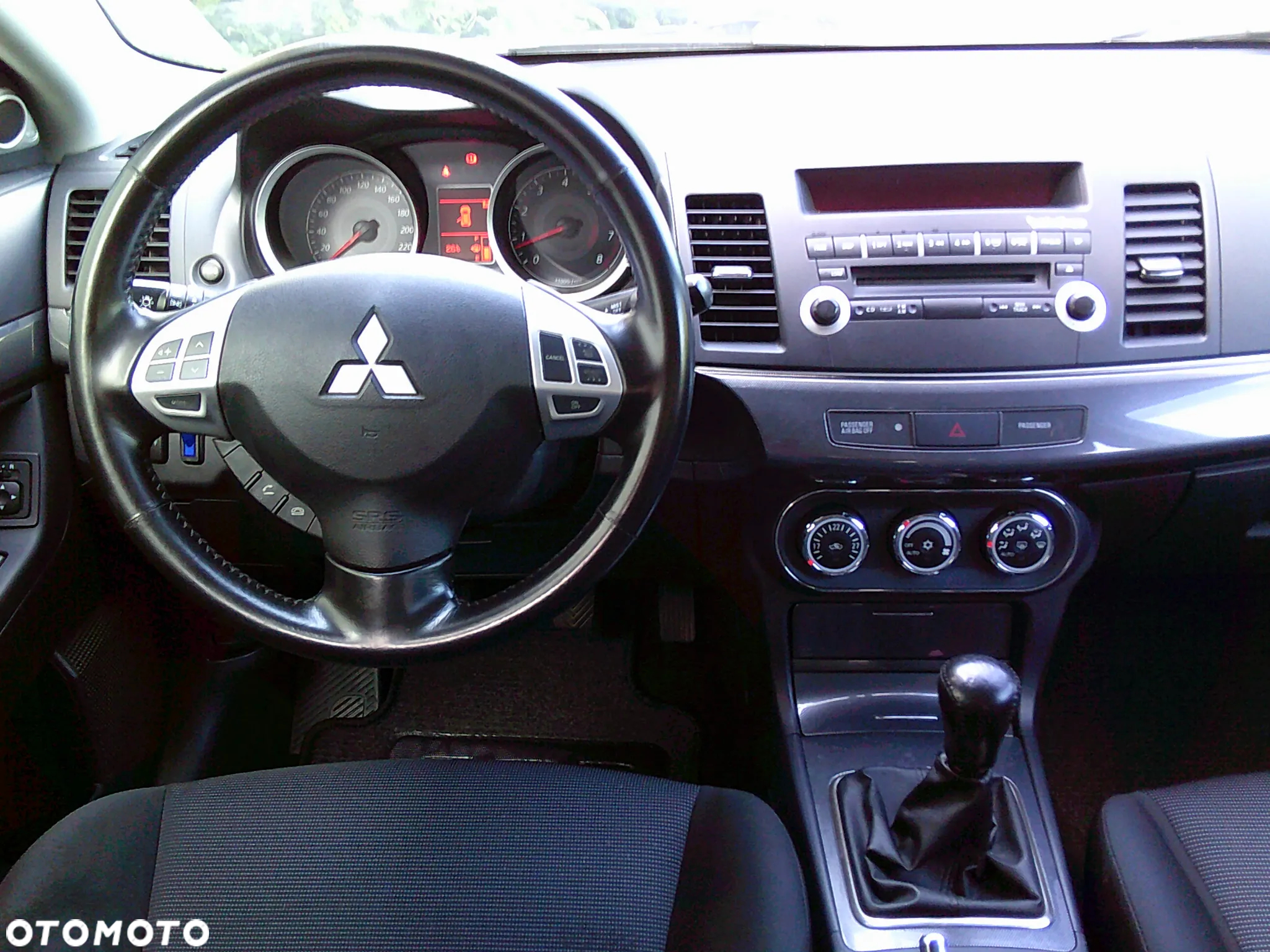 Mitsubishi Lancer 1.8 Inform - 14