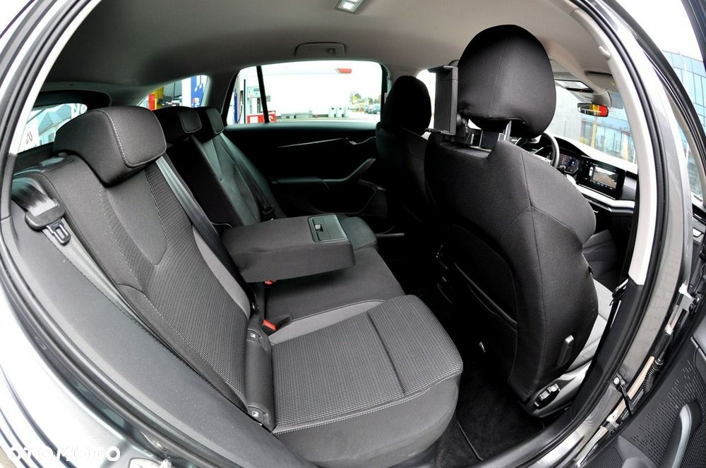 Skoda Octavia 1.0 TSI Active - 9