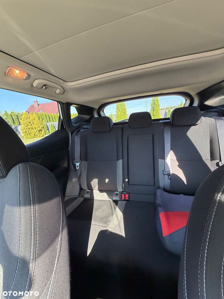 Nissan Qashqai 1.2 DIG-T N-Tec Xtronic EU6 - 9