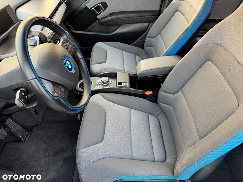 BMW i3 - 7