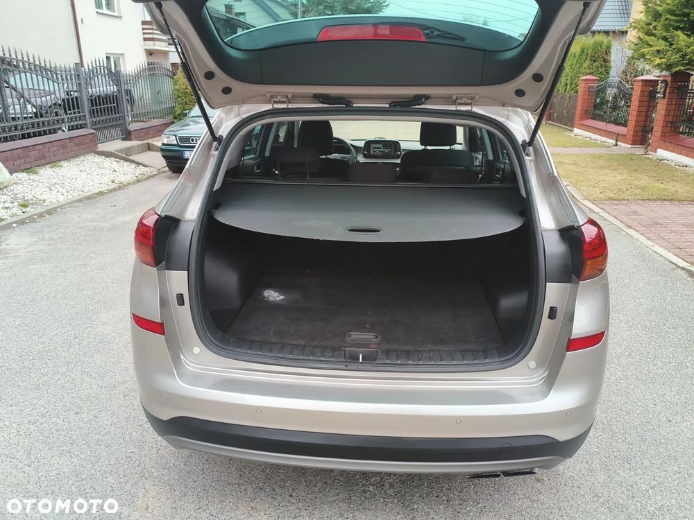 Hyundai Tucson blue 1.6 CRDi 2WD Select - 17