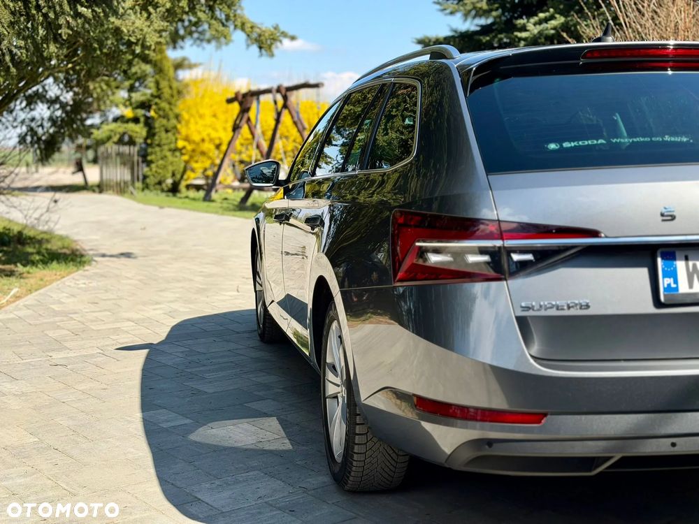 Skoda Superb 2.0 TDI SCR 4x4 Style DSG - 23