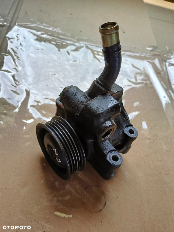 Mazda II 2 pompa wspomagania 1,25 Fiesta MK6 2002-07r