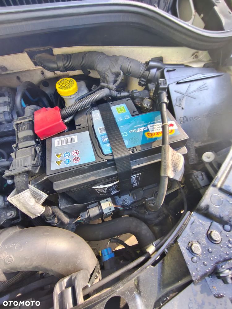 Ford KA 1.2 Titanium ASS EU6 - 11