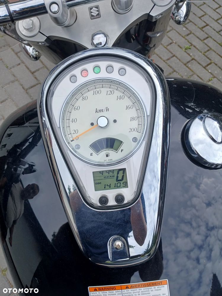 Suzuki Boulevard - 10